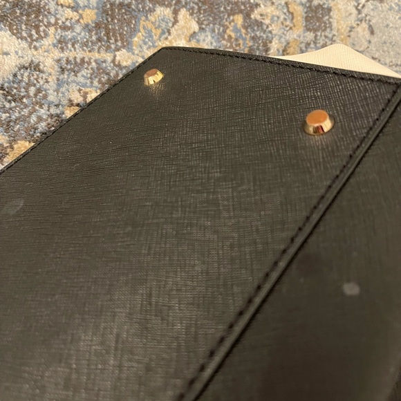 DKNY BLACK AND CREAM HANDBAG - Picture 4 of 8